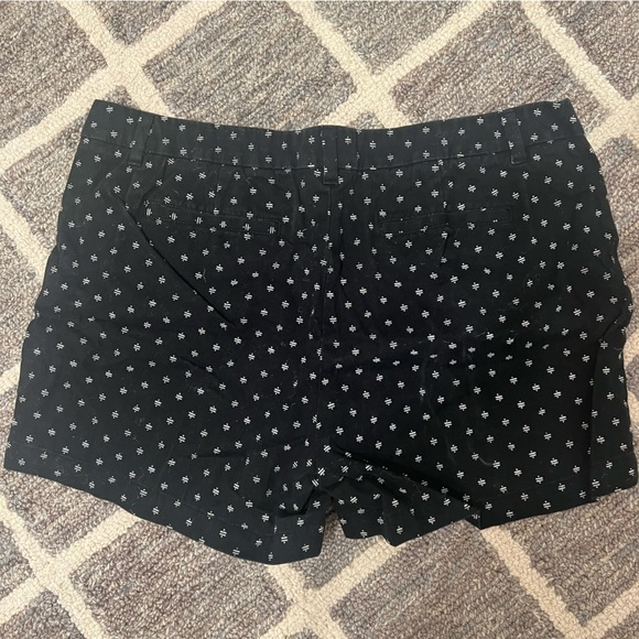 MERONA SHORTS - Picture 1 of 3